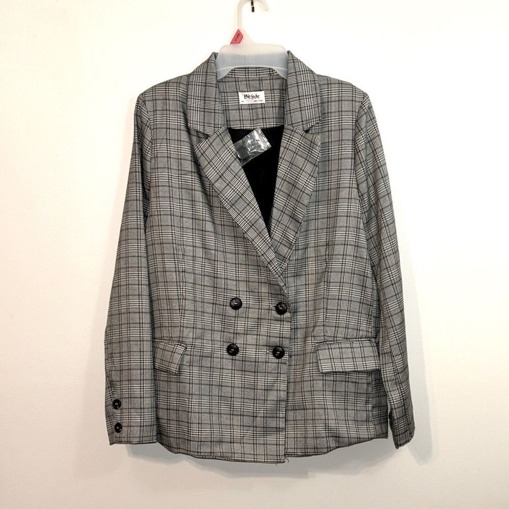 Love Sadie Women’s Navy Blue Tan and White Plaid Blazer Suit Jacket Coat Small